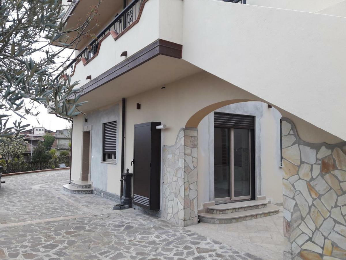 B&B "Croce Nivera" Vibo Valentia Extérieur photo